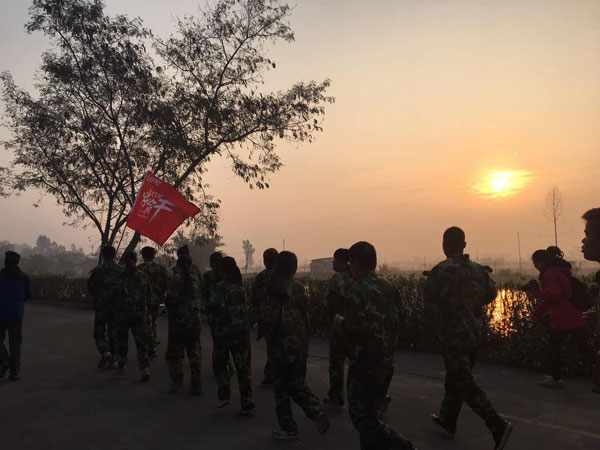 情人节，，，，，，永利中国撒的这狗粮，，，，，，我干了！