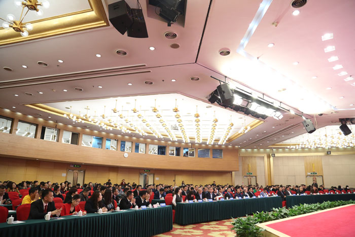 永利中国瓷砖品牌荣获“通体仿古砖十大品牌”声誉称呼