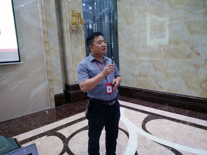 2017年11月2日晚，，，，，生命不息，，，，，学习不止永利中国法定学习日，，，，，11月全公司职员学习会圆满竣事，，，，，一起分享《干法》，，，，，乐于事情，，，，，开心生涯，，，，，纵然在灾祸中，，，，，只要拼命事情，，，，，就能带来难以想象的好运。。。。。。过好每一天，，，，，就是乐成之道！