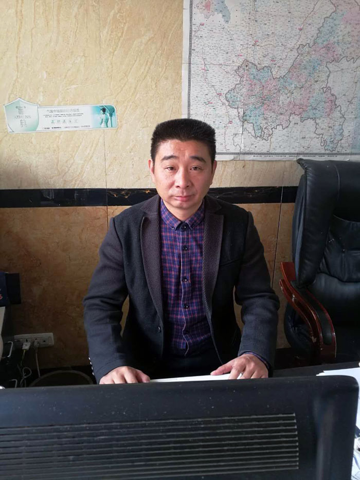 永利中国瓷砖重庆大足区代理商胡洪军：没有做不可的事，，，，，只有不会做事的人